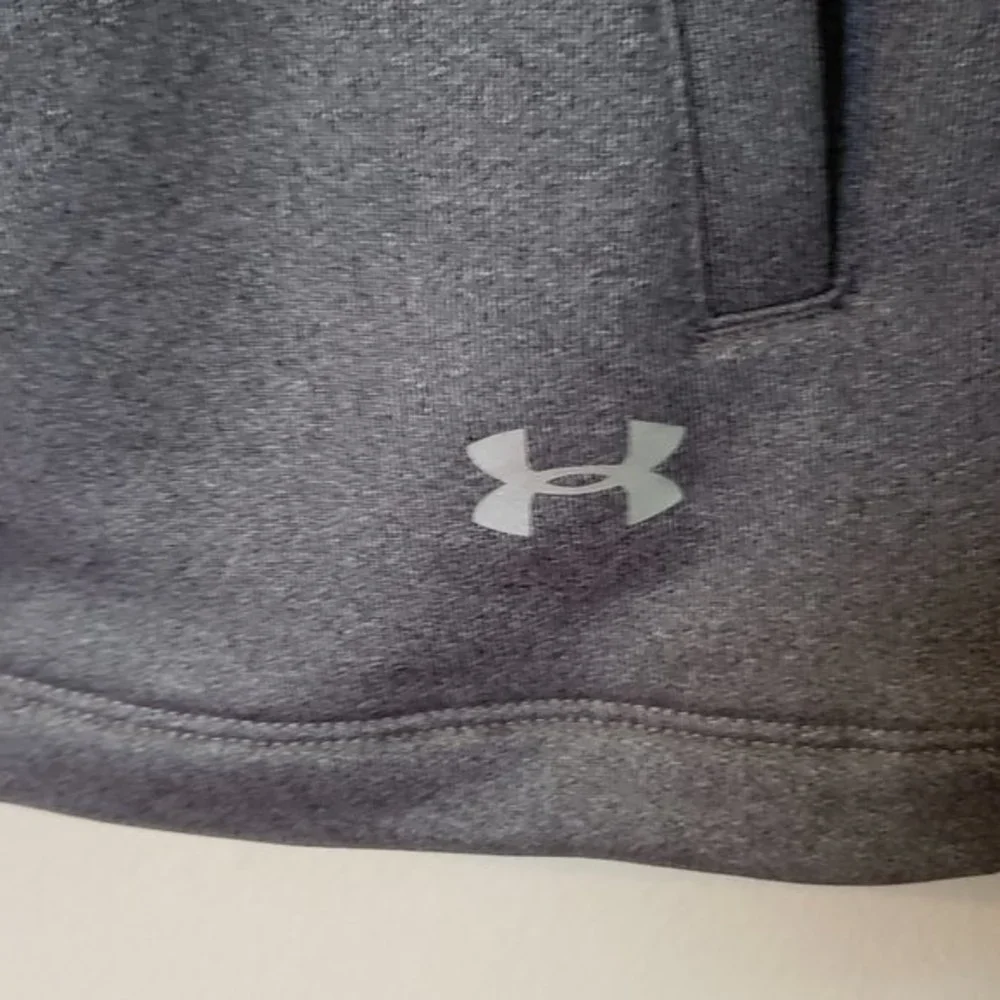 Under Armour Women's Zip Up Gray Jacket Size Small